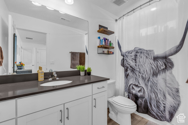 Photo 8 for MLS #2105946 at 3843 S Iron Baron Dr