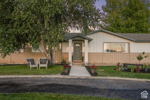 Photo 7 for MLS #2105961 at 11124 N 6000 West
