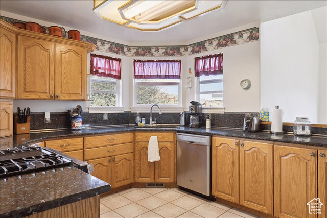Photo 10 for MLS #2105967 at 260 Darby Ln