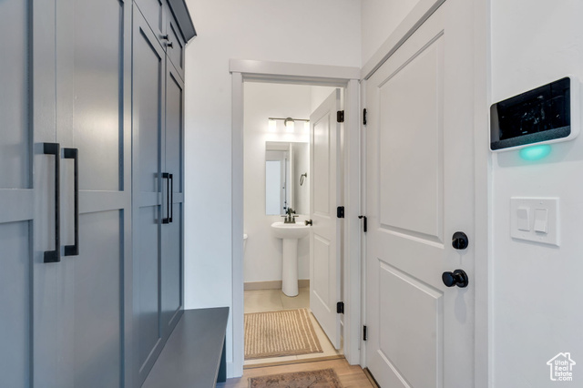 Photo 5 for MLS #2105980 at 942 S 750 West