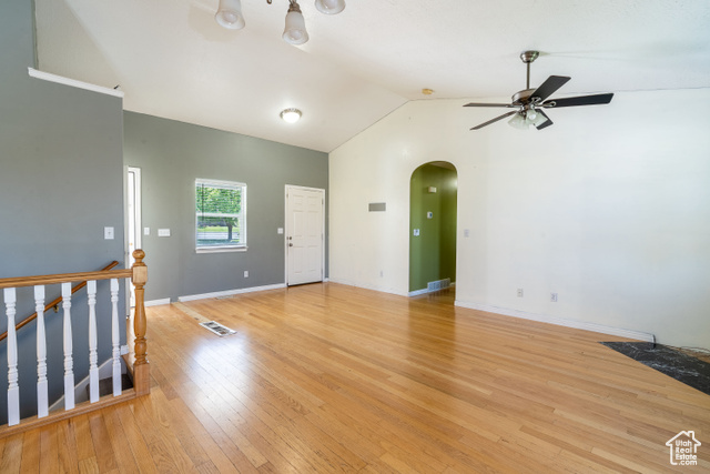 Photo 2 for MLS #2105982 at 423 N 200 West