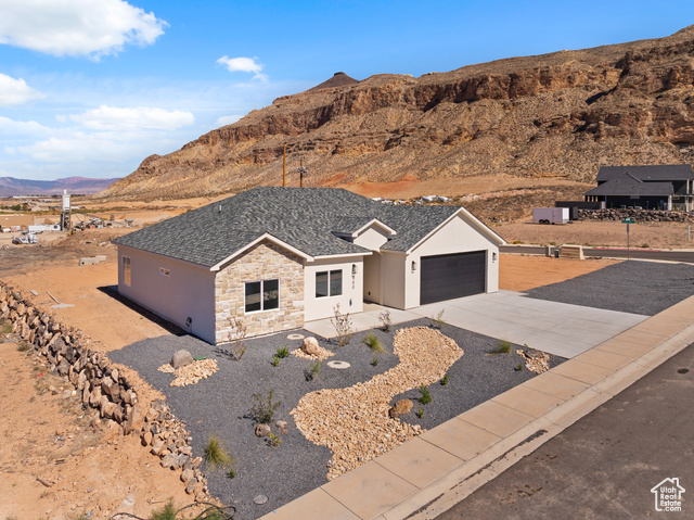 Photo 28 for MLS #2105986 at 980 W Rock View Dr