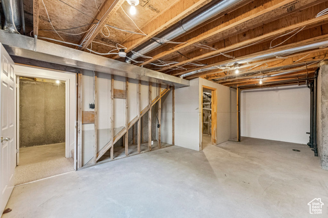 Photo 40 for MLS #2105987 at 1876 E Jeremy Ct