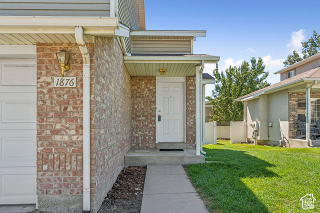 Photo 4 for MLS #2105987 at 1876 E Jeremy Ct
