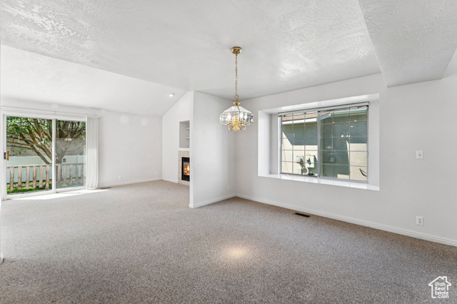 Photo 12 for MLS #2105987 at 1876 E Jeremy Ct