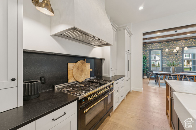Photo 13 for MLS #2105989 at 520 N Pine Canyon Rd