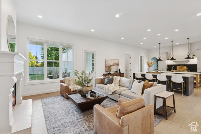 Photo 32 for MLS #2105989 at 520 N Pine Canyon Rd