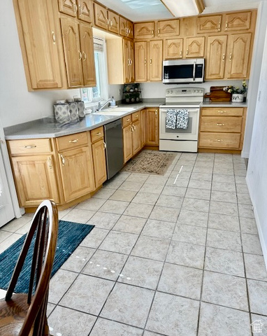 Photo 14 for MLS #2105996 at 1482 E Waters Ln