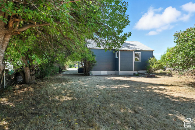 Photo 34 for MLS #2106010 at 522 Clay St