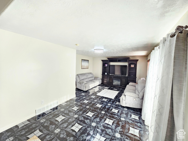 Photo 6 for MLS #2106039 at 1164 S Prospect St
