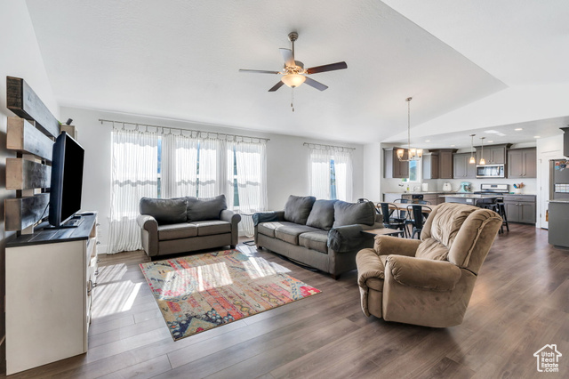 Photo 7 for MLS #2106044 at 358 N 2810 East