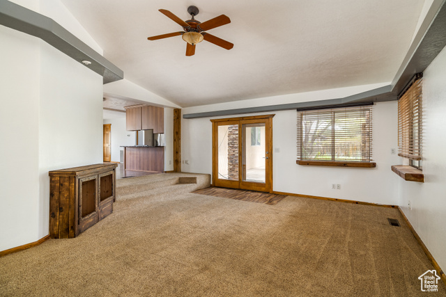Photo 10 for MLS #2106045 at 709 W Bartlett Cir