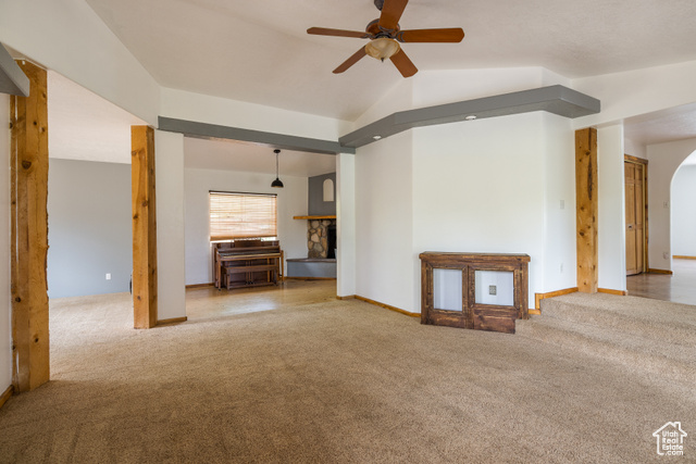 Photo 9 for MLS #2106045 at 709 W Bartlett Cir