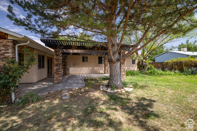 Photo 28 for MLS #2106045 at 709 W Bartlett Cir