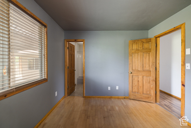 Photo 35 for MLS #2106045 at 709 W Bartlett Cir