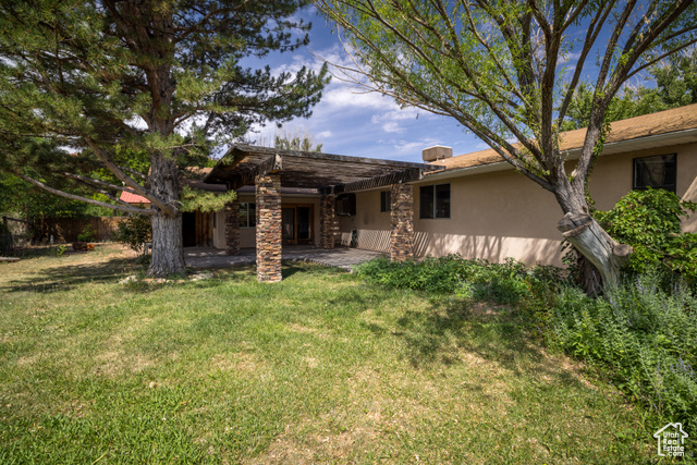 Photo 29 for MLS #2106045 at 709 W Bartlett Cir