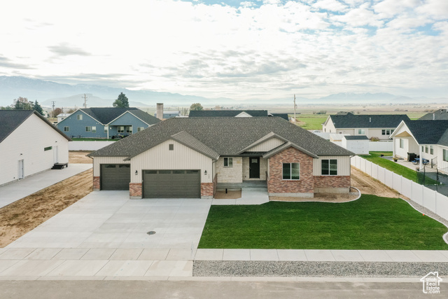 Photo 2 for MLS #2106046 at 732 E 750 South