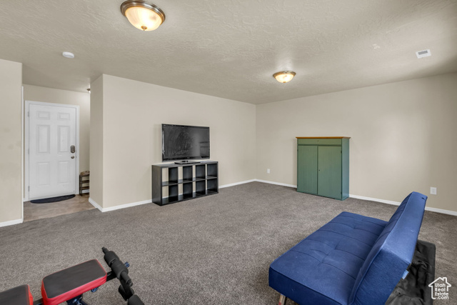 Photo 9 for MLS #2106047 at 158 N Walton Ct