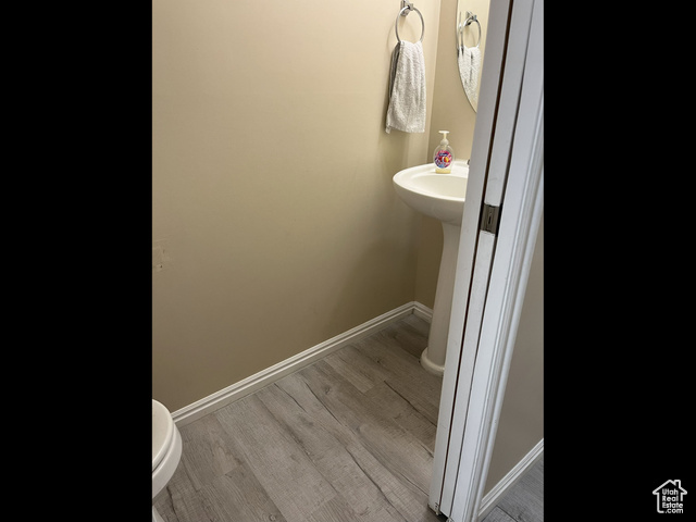 Photo 11 for MLS #2106047 at 158 N Walton Ct
