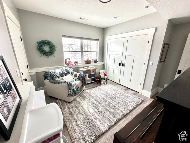 Photo 21 for MLS #2106075 at 1130 W Fawn Dr