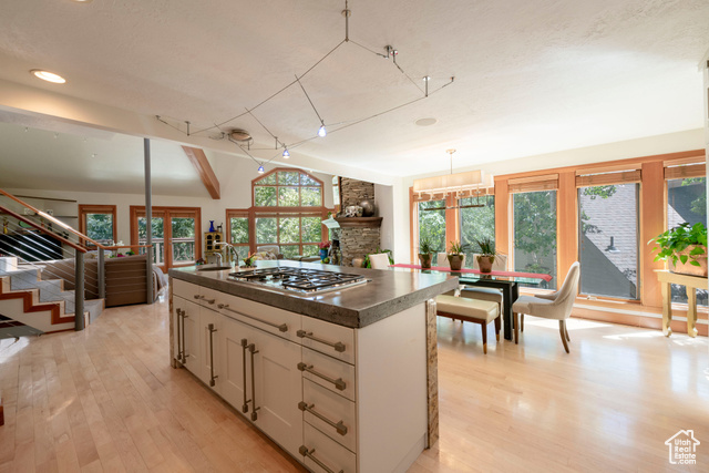 Photo 8 for MLS #2106093 at 117 Norfolk Ave
