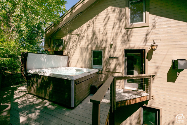 Photo 30 for MLS #2106093 at 117 Norfolk Ave