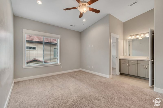 Photo 15 for MLS #2106107 at 5538 W Naples Dr #125