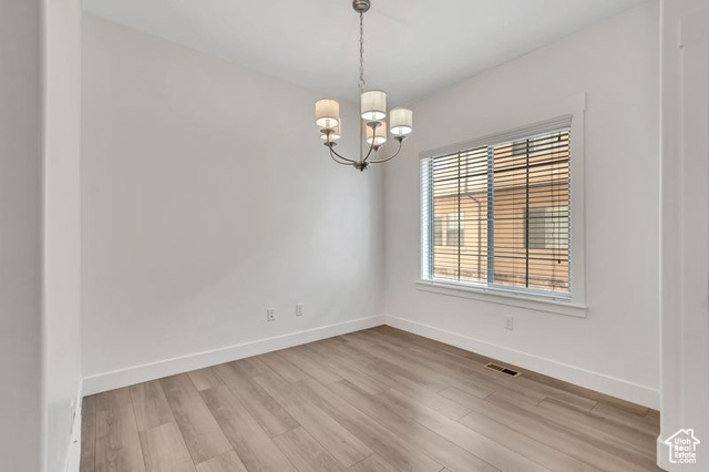 Photo 10 for MLS #2106107 at 5538 W Naples Dr #125