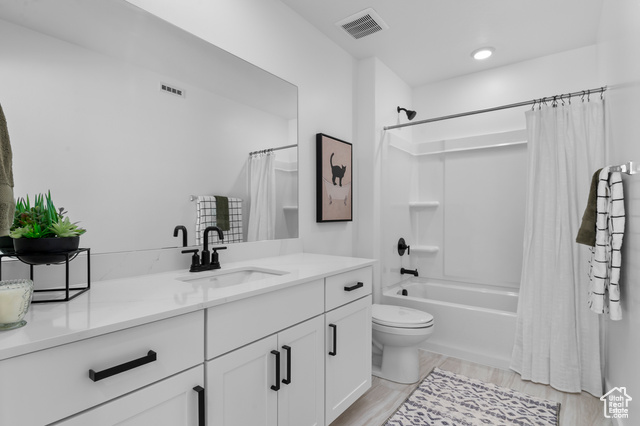 Photo 25 for MLS #2106117 at 839 N Chianina Dr #166