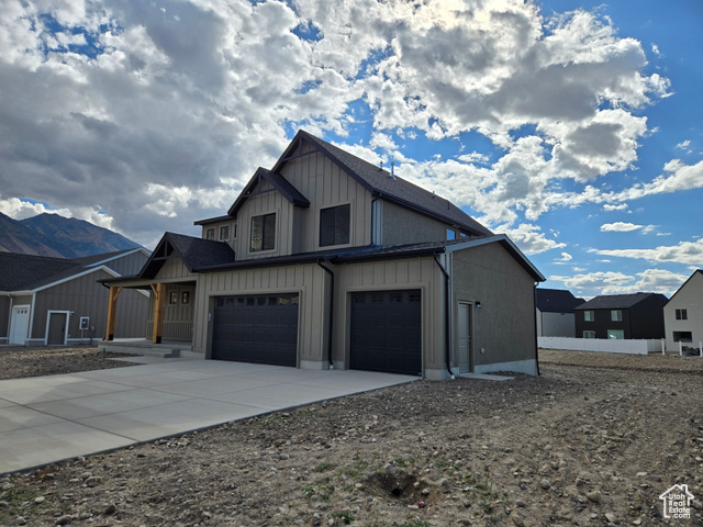Photo 2 for MLS #2106117 at 839 N Chianina Dr #166