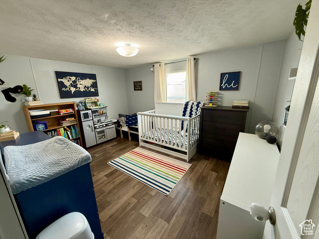 Photo 14 for MLS #2106138 at 275 N Main St #31