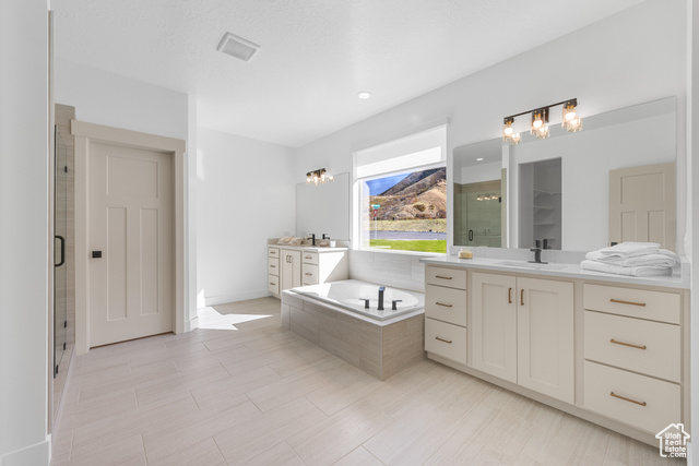 Photo 14 for MLS #2106149 at 2662 Eagle Dr #01
