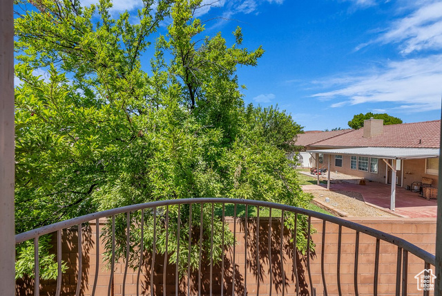 Photo 8 for MLS #2106172 at 700 N Main St #L6