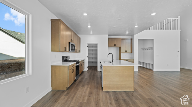 Photo 7 for MLS #2106174 at 583 S Cedar Creek Dr #126
