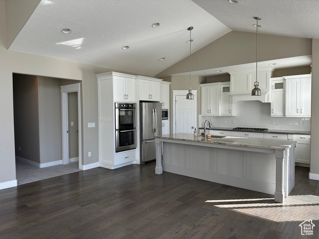 Photo 61 for MLS #2106179 at 172 E Hollybrook Cv