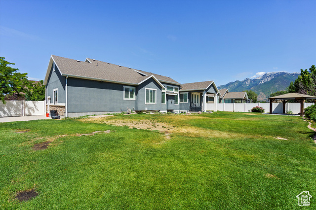 Photo 60 for MLS #2106179 at 172 E Hollybrook Cv