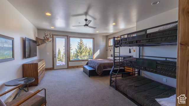 Photo 14 for MLS #2106181 at 819 E Autumn Dr