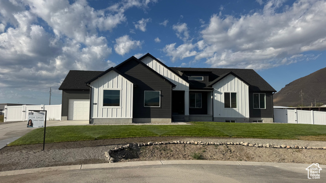 8260 N STRASSER CT #429, Lake Point UT 84074