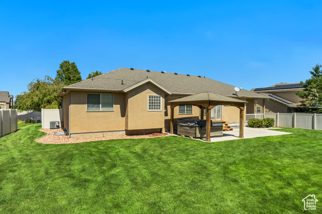 Photo 6 for MLS #2106203 at 5541 W Bellagio Way
