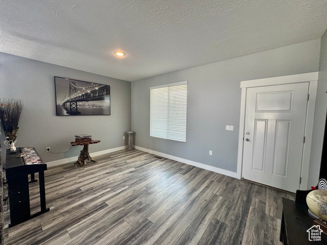 Photo 3 for MLS #2106215 at 1913 S 525 West
