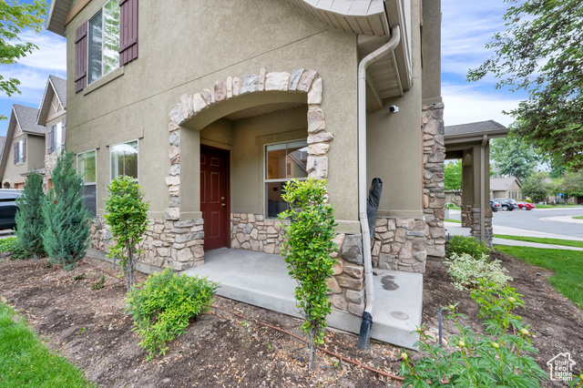 Photo 3 for MLS #2106216 at 974 E Tuscan Park Ln