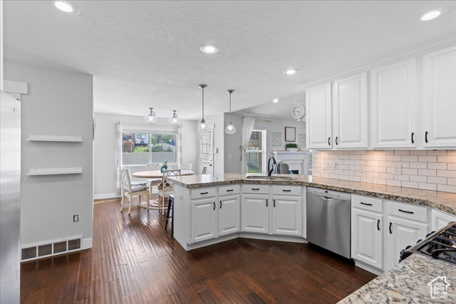 Photo 8 for MLS #2106217 at 771 W Meadow Side Dr