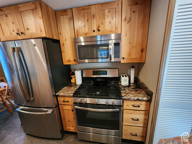 Photo 3 for MLS #2106222 at 5071 S Escondido St
