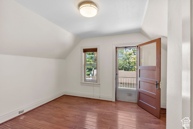 Photo 18 for MLS #2106224 at 1133 E Milton Ave