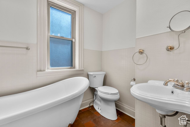 Photo 15 for MLS #2106224 at 1133 E Milton Ave