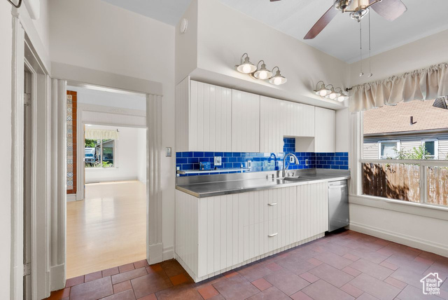 Photo 10 for MLS #2106224 at 1133 E Milton Ave