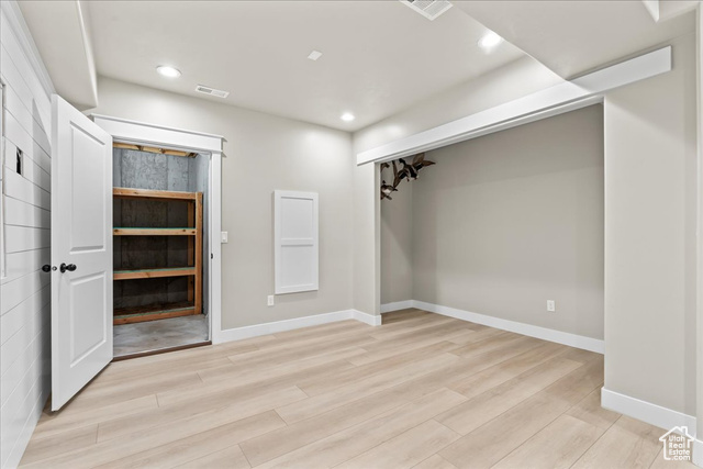 Photo 29 for MLS #2106240 at 7492 W Aberford Dr