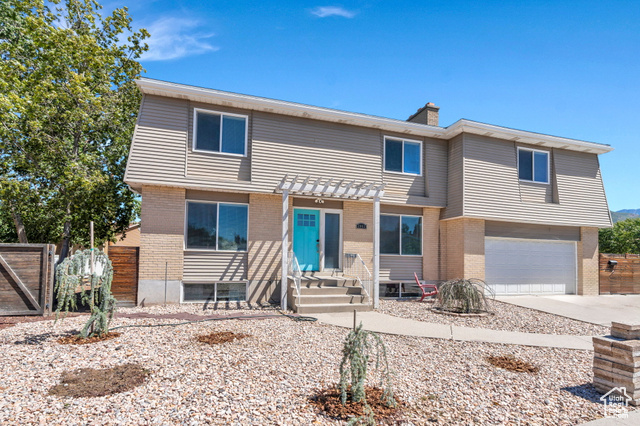MLS #2106247 - 2063 E Kane Cir