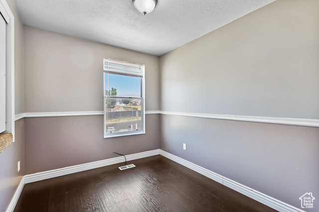 Photo 14 for MLS #2106281 at 3923 W 5700 South