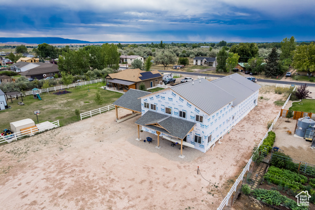Photo 7 for MLS #2106286 at 297 E 1500 North
